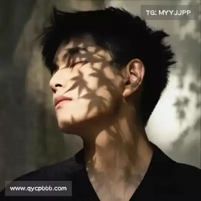 庞眉